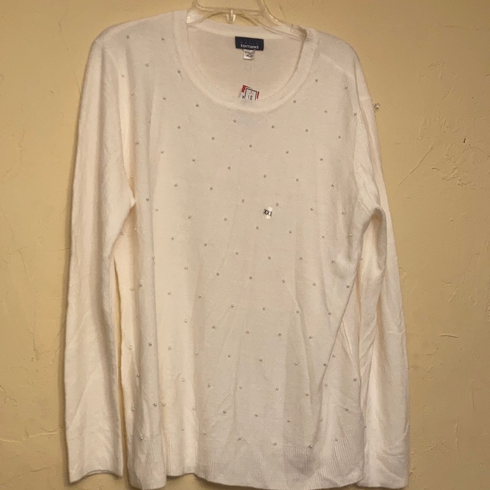 Thin Pearl Sweater